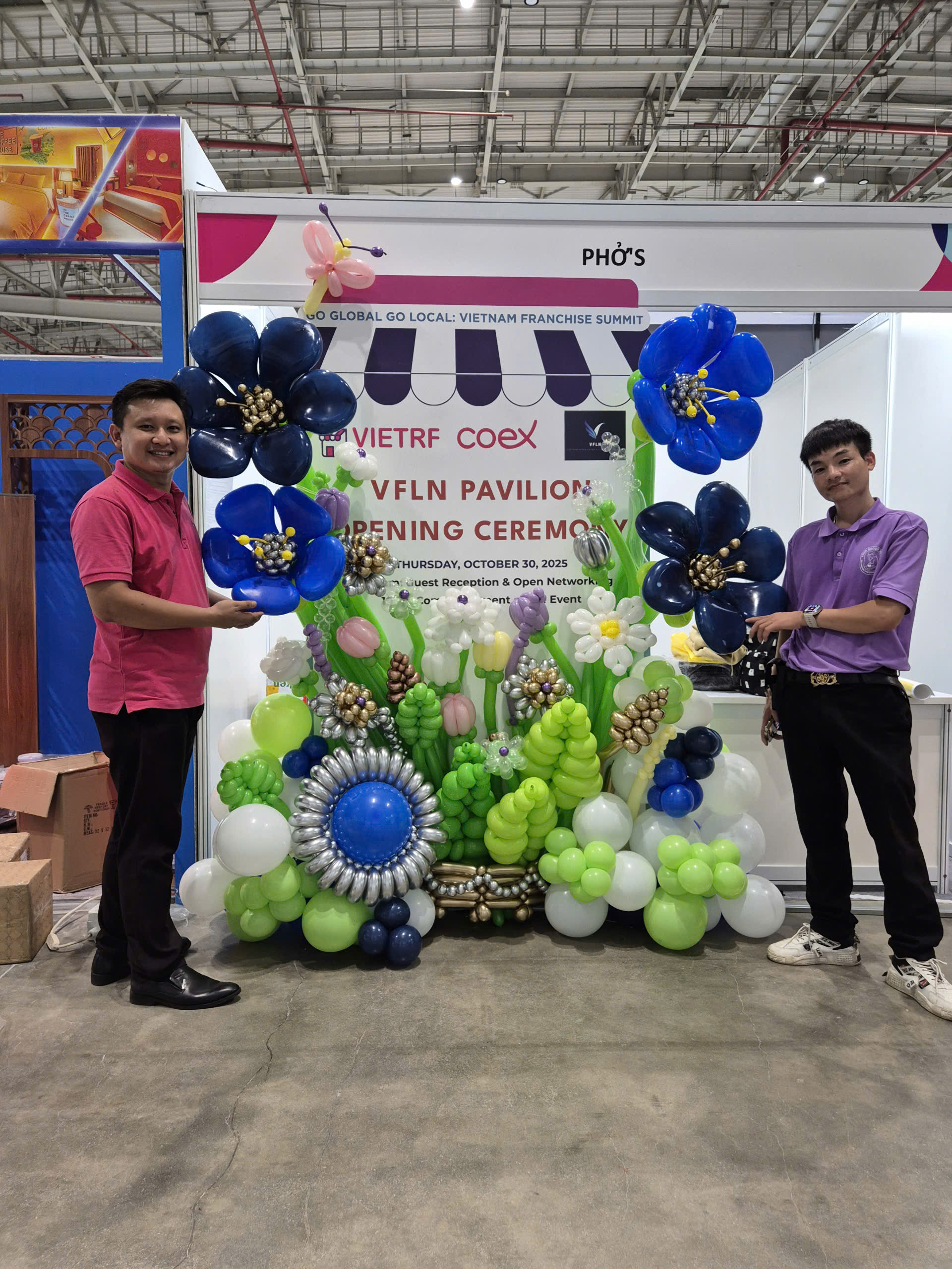 BACKDROP HOA BÓNG NGHỆ THUẬT